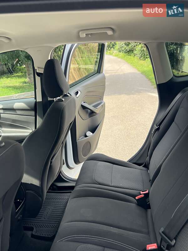 Внедорожник / Кроссовер Ford Kuga 2018 в Полтаве