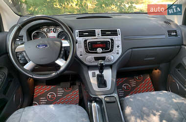 Внедорожник / Кроссовер Ford Kuga 2012 в 