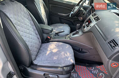 Внедорожник / Кроссовер Ford Kuga 2012 в 