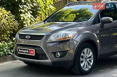 Внедорожник / Кроссовер Ford Kuga 2011 в 