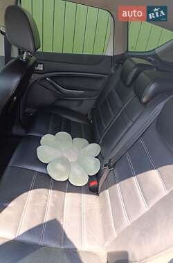 Позашляховик / Кросовер Ford Kuga 2012 в Миргороді