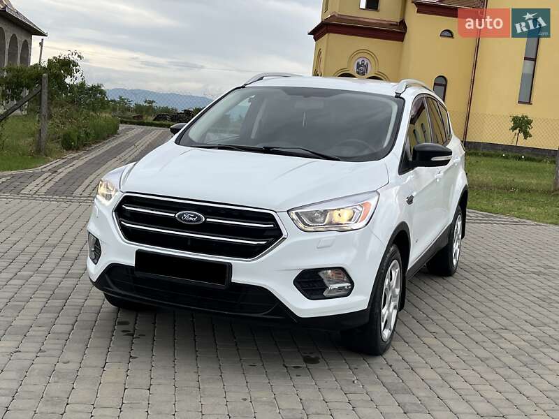 Ford Kuga 2017