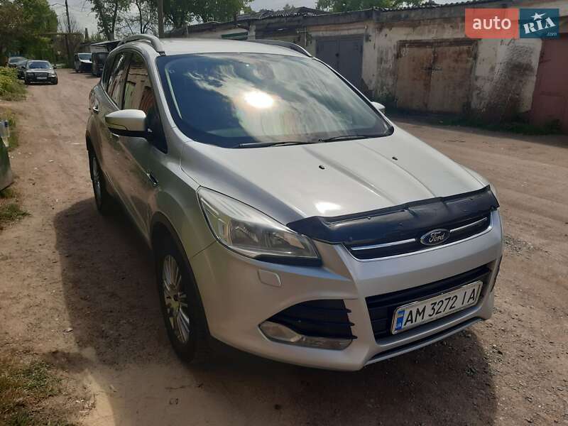 Внедорожник / Кроссовер Ford Kuga 2013 в Коростене