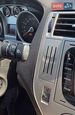 Внедорожник / Кроссовер Ford Kuga 2012 в 