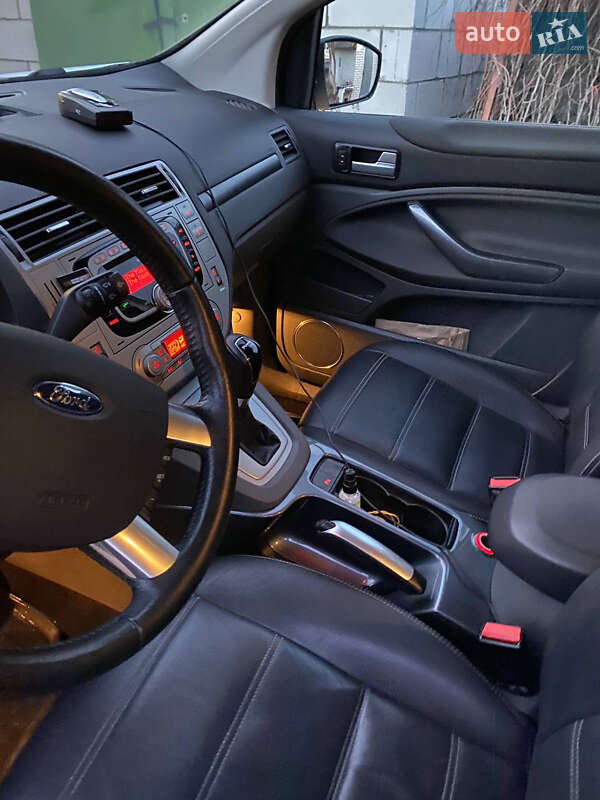 Внедорожник / Кроссовер Ford Kuga 2012 в Киеве фото 5 Внедорожник / Кроссовер Ford Kuga 2012 в Киеве