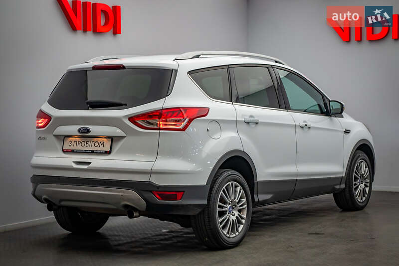 Внедорожник / Кроссовер Ford Kuga 2013 в Киеве