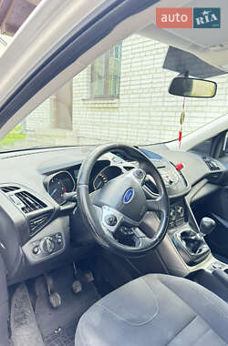 Внедорожник / Кроссовер Ford Kuga 2014 в 
