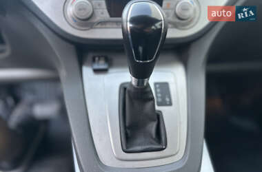 Внедорожник / Кроссовер Ford Kuga 2010 в 