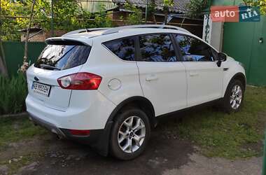 Внедорожник / Кроссовер Ford Kuga 2012 в 