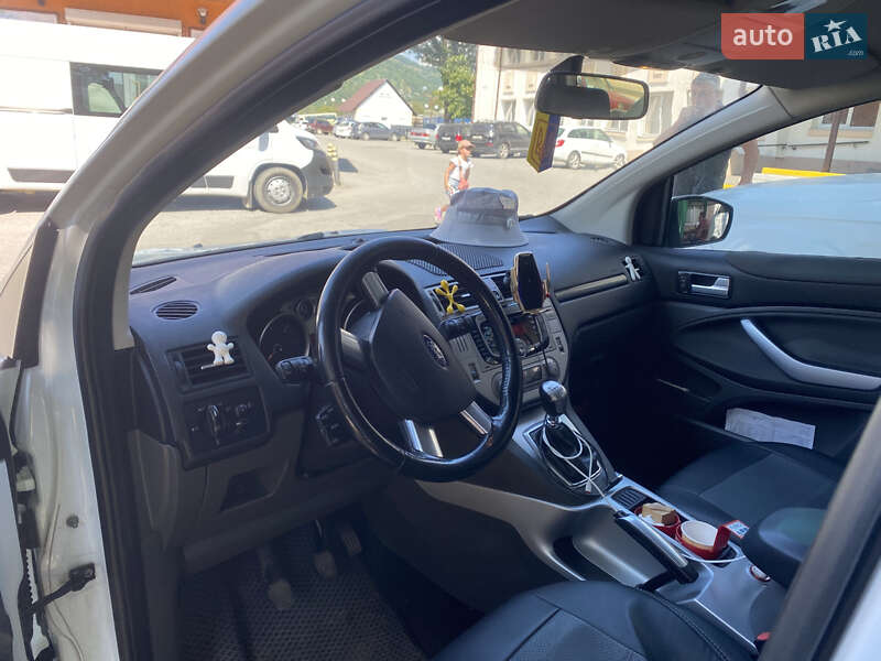 Позашляховик / Кросовер Ford Kuga 2012 в Рахові