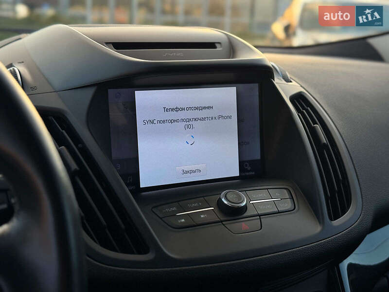 Внедорожник / Кроссовер Ford Kuga 2019 в Киеве