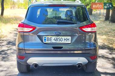 Внедорожник / Кроссовер Ford Kuga 2015 в 