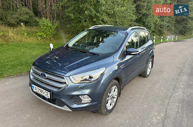 Внедорожник / Кроссовер Ford Kuga 2019 в Киеве