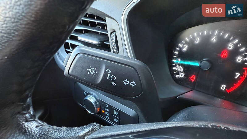 Внедорожник / Кроссовер Ford Kuga 2021 в Киеве