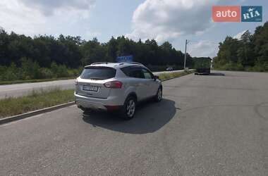 Внедорожник / Кроссовер Ford Kuga 2011 в 