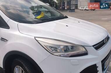 Внедорожник / Кроссовер Ford Kuga 2013 в Киеве