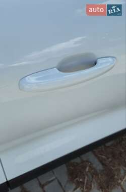 Внедорожник / Кроссовер Ford Kuga 2020 в Ромнах