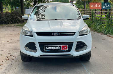 Внедорожник / Кроссовер Ford Kuga 2016 в 