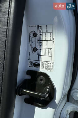 Внедорожник / Кроссовер Ford Kuga 2011 в 