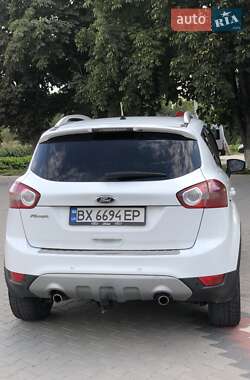 Внедорожник / Кроссовер Ford Kuga 2013 в 