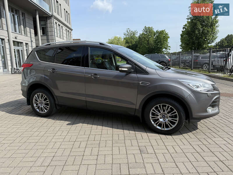 Внедорожник / Кроссовер Ford Kuga 2013 в Львове
