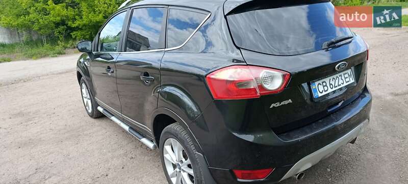 Внедорожник / Кроссовер Ford Kuga 2012 в Мене