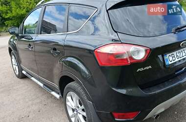 Внедорожник / Кроссовер Ford Kuga 2012 в 