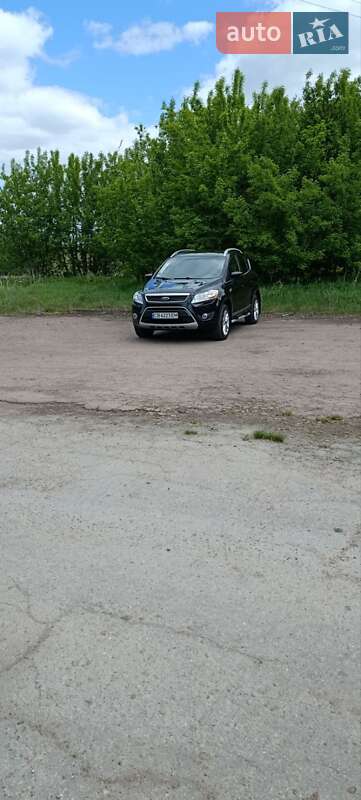 Внедорожник / Кроссовер Ford Kuga 2012 в Мене