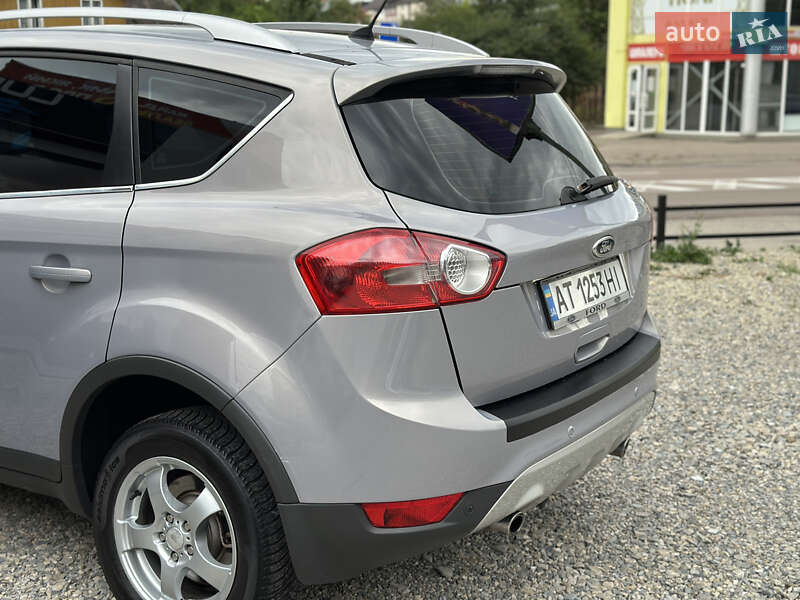 Внедорожник / Кроссовер Ford Kuga 2011 в Ивано-Франковске