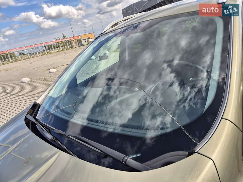 Позашляховик / Кросовер Ford Kuga 2013 в Львові