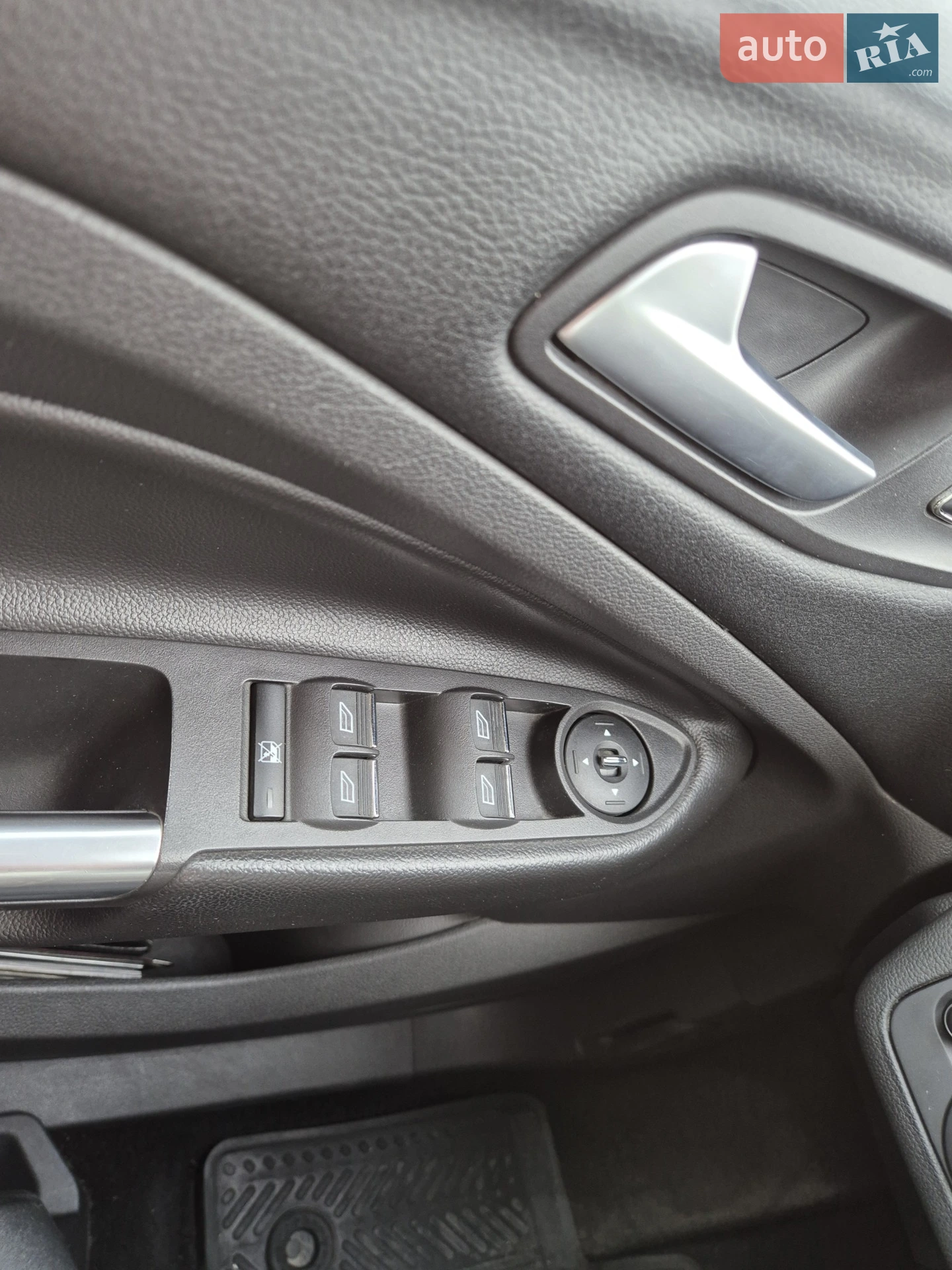 2013 Ford Kuga - мініатюра 32