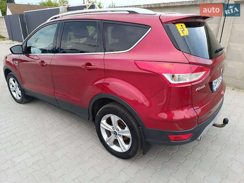 Внедорожник / Кроссовер Ford Kuga 2015 в Житомире