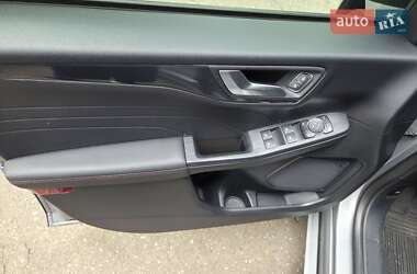 Позашляховик / Кросовер Ford Kuga 2021 в Києві