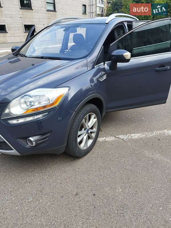 Внедорожник / Кроссовер Ford Kuga 2012 в Борисполе