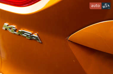 Внедорожник / Кроссовер Ford Kuga 2015 в 