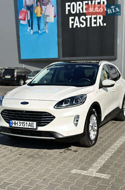 Позашляховик / Кросовер Ford Kuga 2021 в Одесі