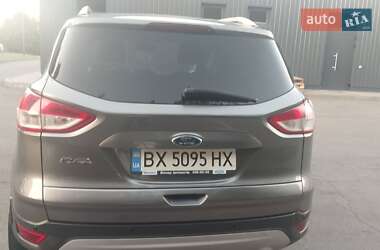 Внедорожник / Кроссовер Ford Kuga 2014 в Каменец-Подольском