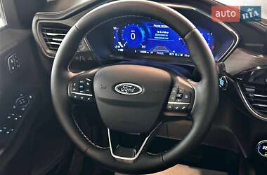 Внедорожник / Кроссовер Ford Kuga 2020 в 