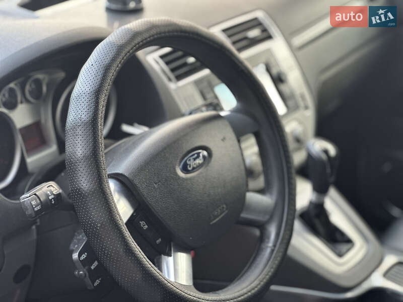 Внедорожник / Кроссовер Ford Kuga 2010 в Львове