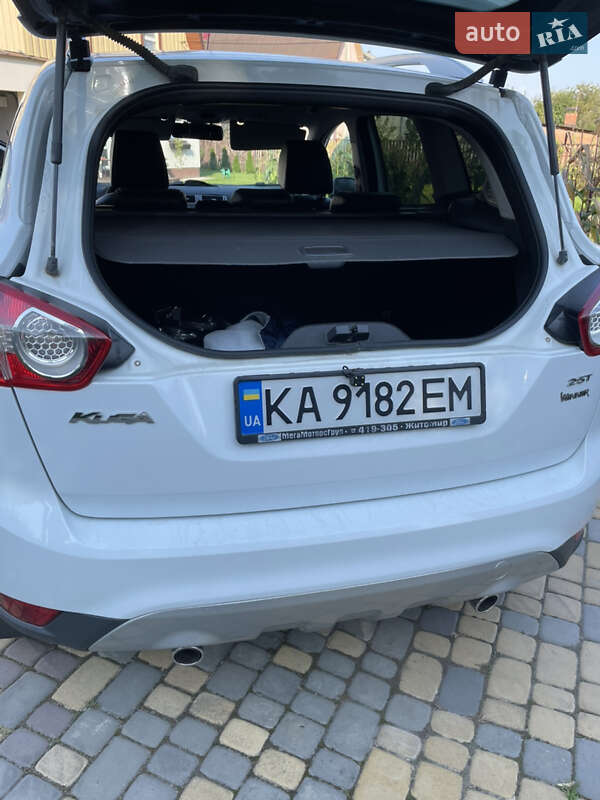 Внедорожник / Кроссовер Ford Kuga 2010 в Коростене