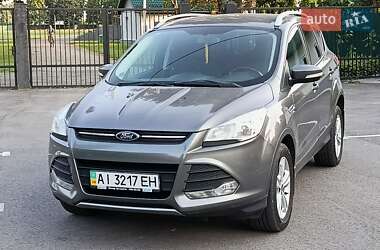 Внедорожник / Кроссовер Ford Kuga 2013 в 