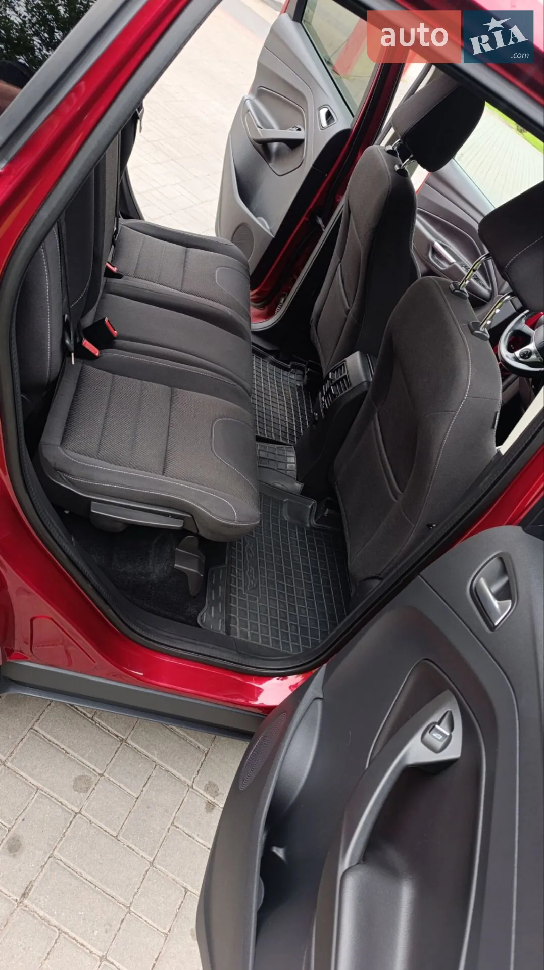 2015 Ford Kuga - мініатюра 25