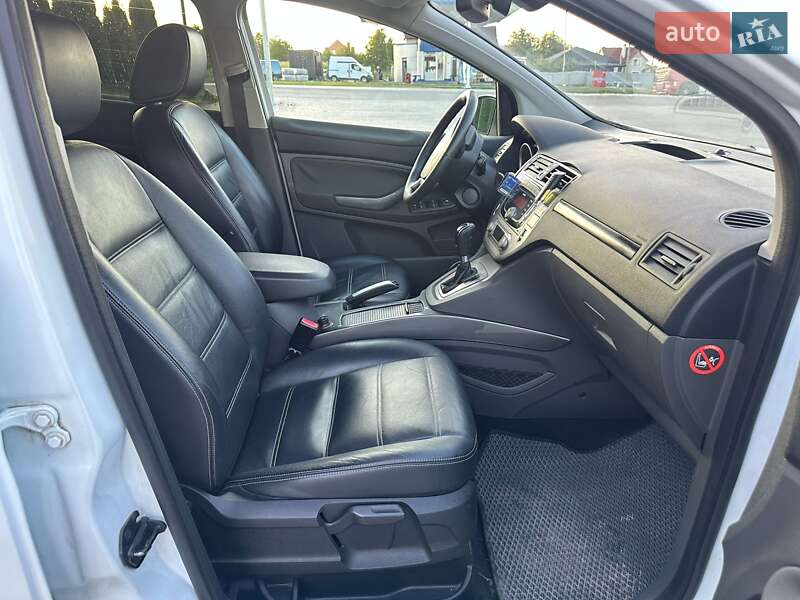 Внедорожник / Кроссовер Ford Kuga 2010 в Каменец-Подольском