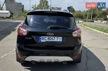 Внедорожник / Кроссовер Ford Kuga 2012 в 