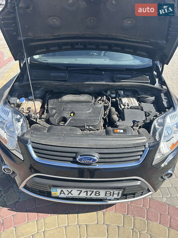 Внедорожник / Кроссовер Ford Kuga 2010 в Харькове