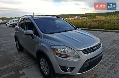 Внедорожник / Кроссовер Ford Kuga 2010 в 