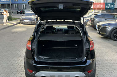 Внедорожник / Кроссовер Ford Kuga 2010 в 