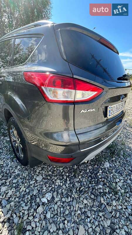 Позашляховик / Кросовер Ford Kuga 2016 в Тернополі