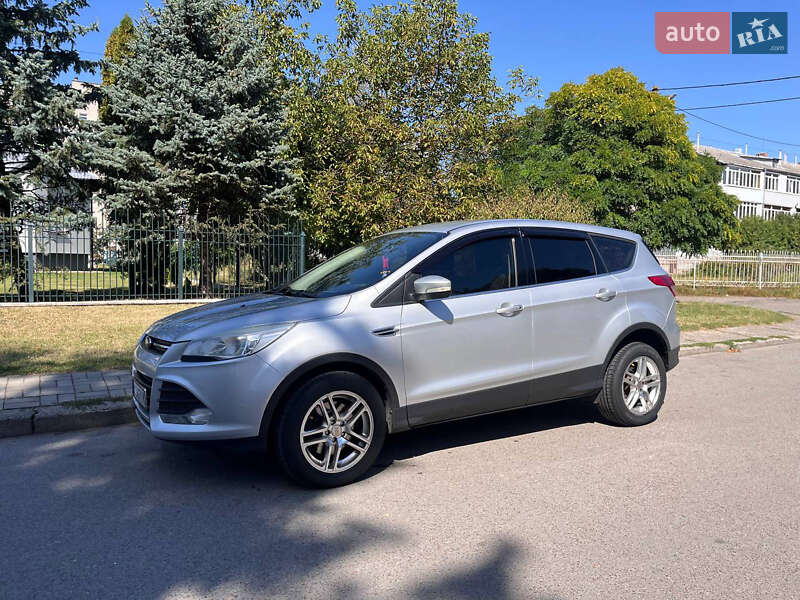 Ford Kuga 2014