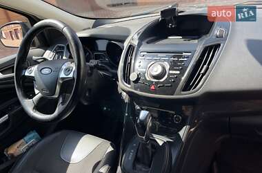 Внедорожник / Кроссовер Ford Kuga 2013 в 